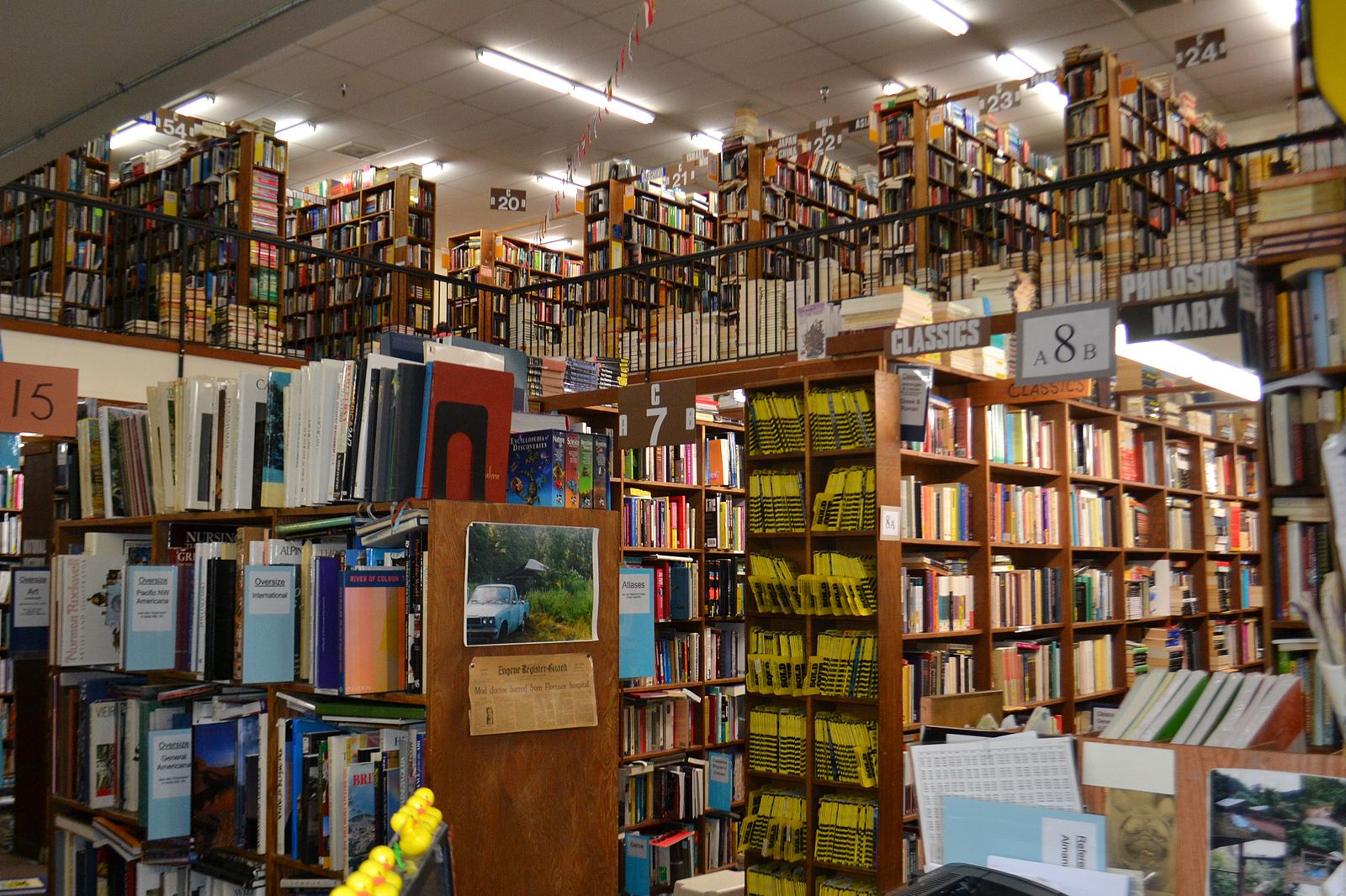 Bookstore_(Eugene,_Oregon)